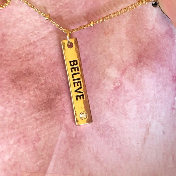 NWT JESSICA SIMPSON CHARM NECKLACE! - Picture 3 of 9